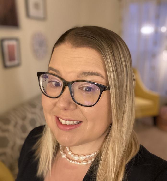 A photo of Elizabeth Bovee.